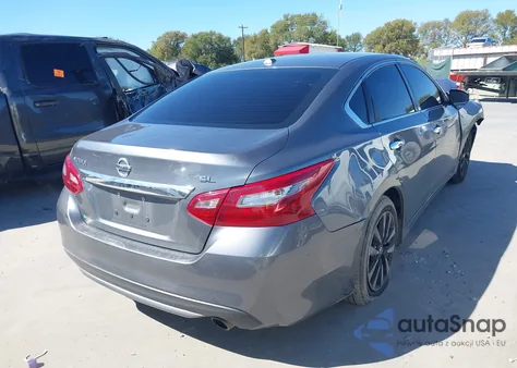 2018 Nissan Altima 2.5 Sl z USA, uszkodzony, nr VIN 1N4AL3AP1JC232699